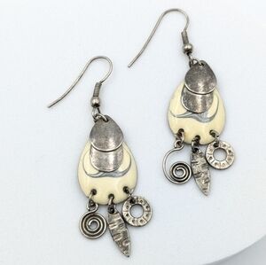 Vintage enamel metal dangle earrings